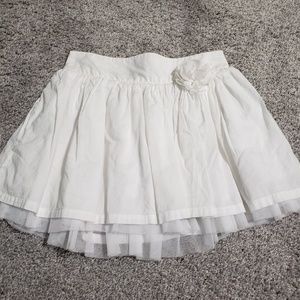White, girls skirt, size M 7/8